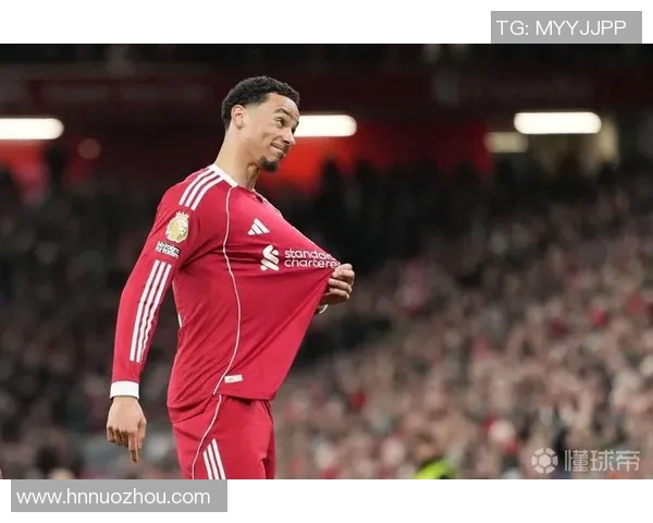 曼联与埃弗顿激战正酣詹俊解读比赛精彩瞬间与战术分析