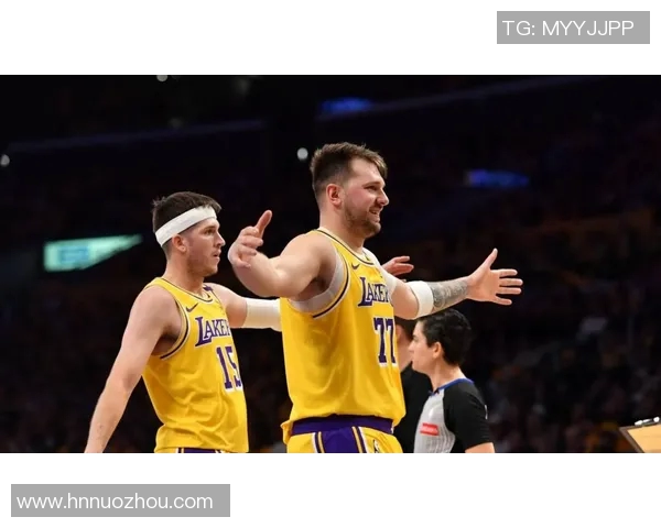 奇才与湖人精彩对决回放分析及赛后精彩瞬间回顾